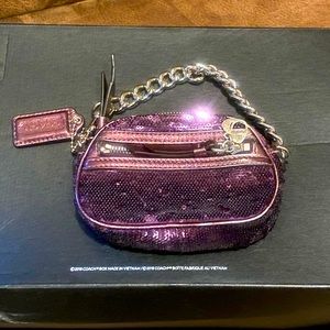 COACH poppy Evening Sequins Coin Pouch Chain Wristlet